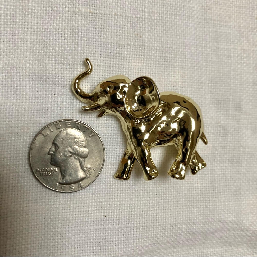 Vintage 1980s elephant brooch pin gold tone - Picture 3 of 4
